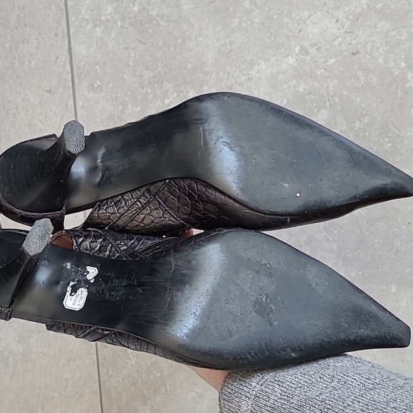 Leather Croco Embossed Slingback Heels - Picture 5 of 10